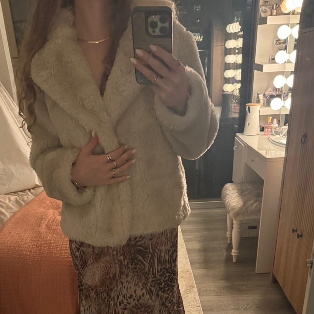 Sunday Best Dorothy Coat S cream faux fur coat